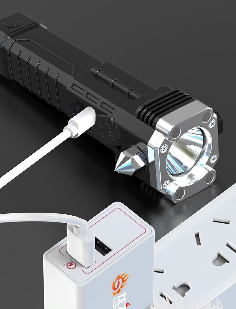 Flashlight hammer tool