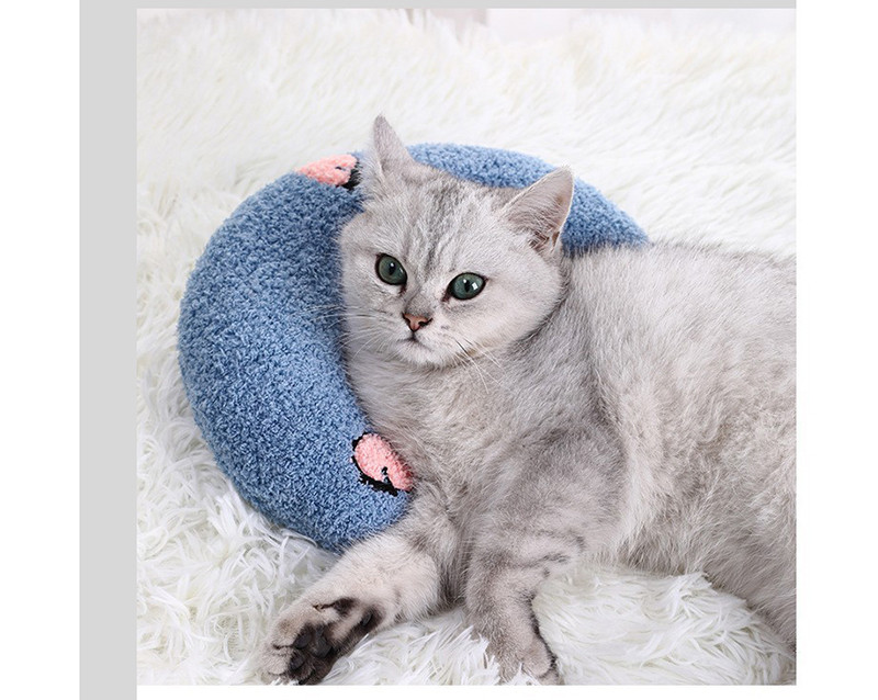 U Shape Pillow Design
