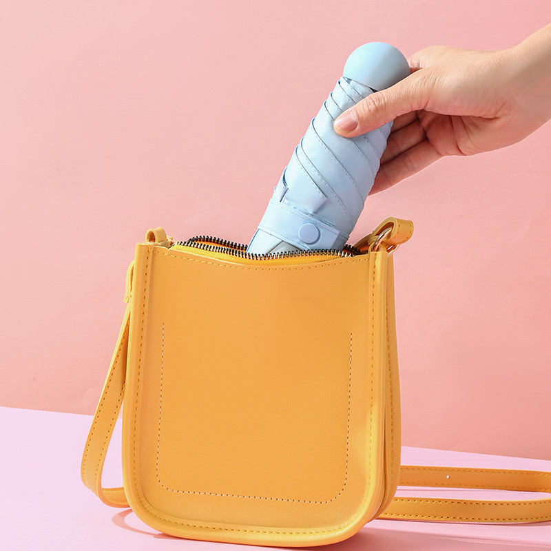 Umbrella handle design