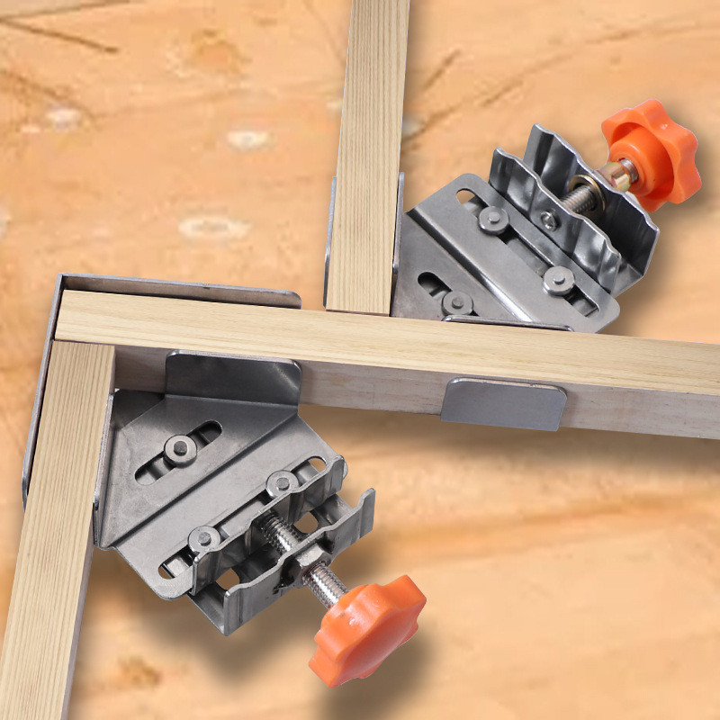 Corner clamp in use